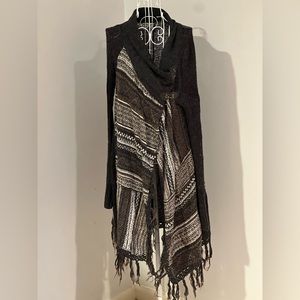 Free People Cape Cardigan Throw Wrap Shaw Sweater Coat Shrug Poncho coatigan